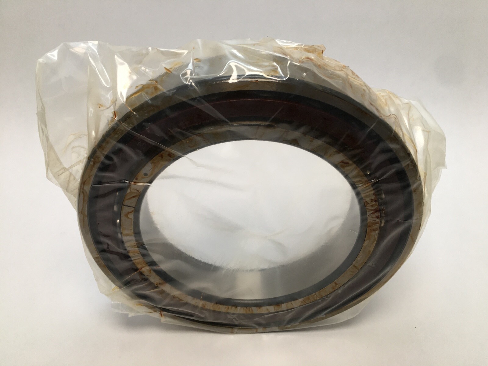 FAG B7026C.TPA.P4S.UM Angular Bearing 130x200x33 mm B7026CTPAP4K5UM 7026 7026C