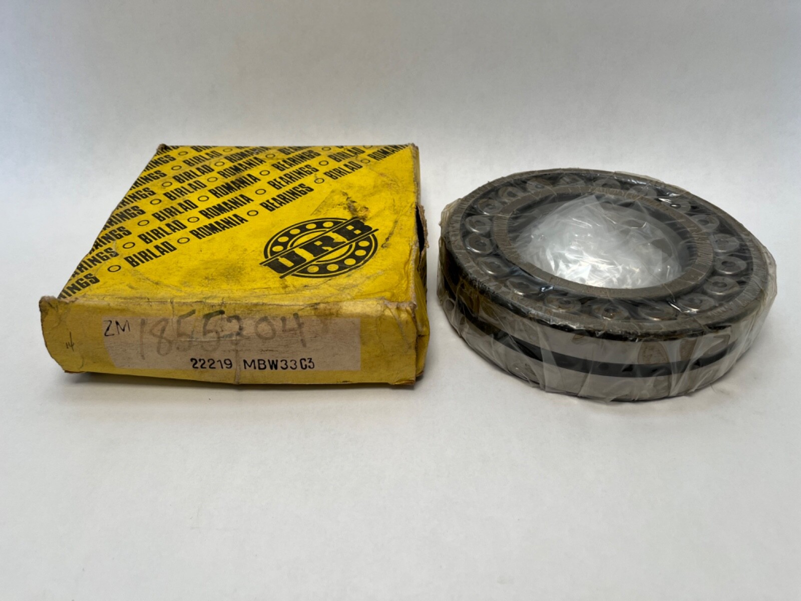URB 22219MBC3W33 Spherical Bearing 22219-MB-C3-W33 22219BR 22219M 95x170x43 mm