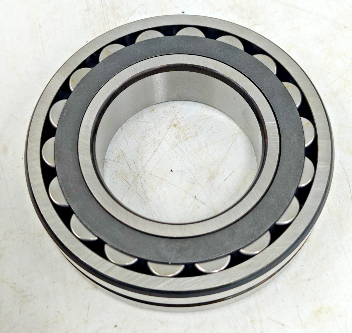22213CJW33C3 Timken New Spherical Roller Bearing 65x120x31 mm 22213 CJ W33 C3