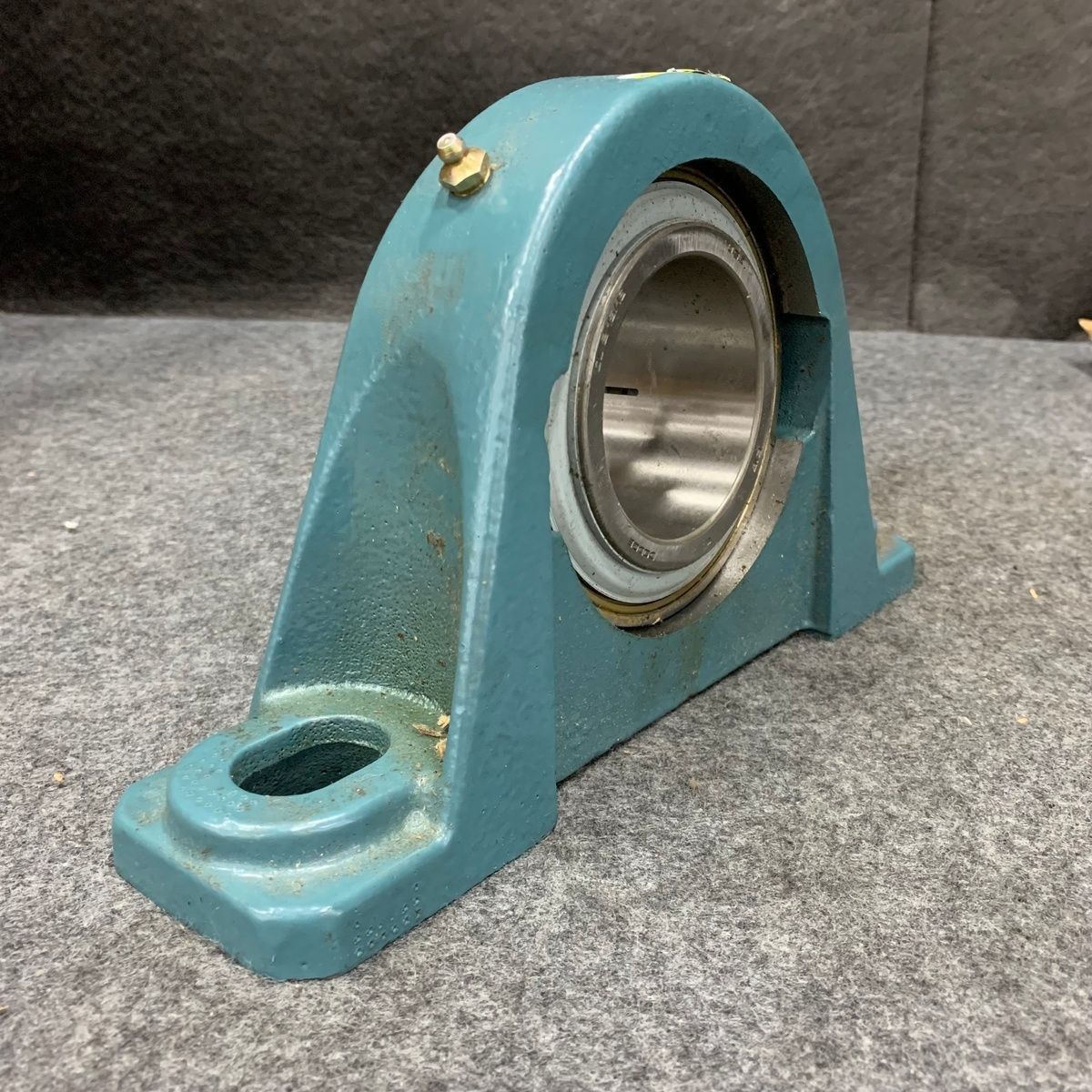 Dodge P2B-DLAH-215 Air Handling Pillow Block Ball Bearing Unit 2-15/16″ *
