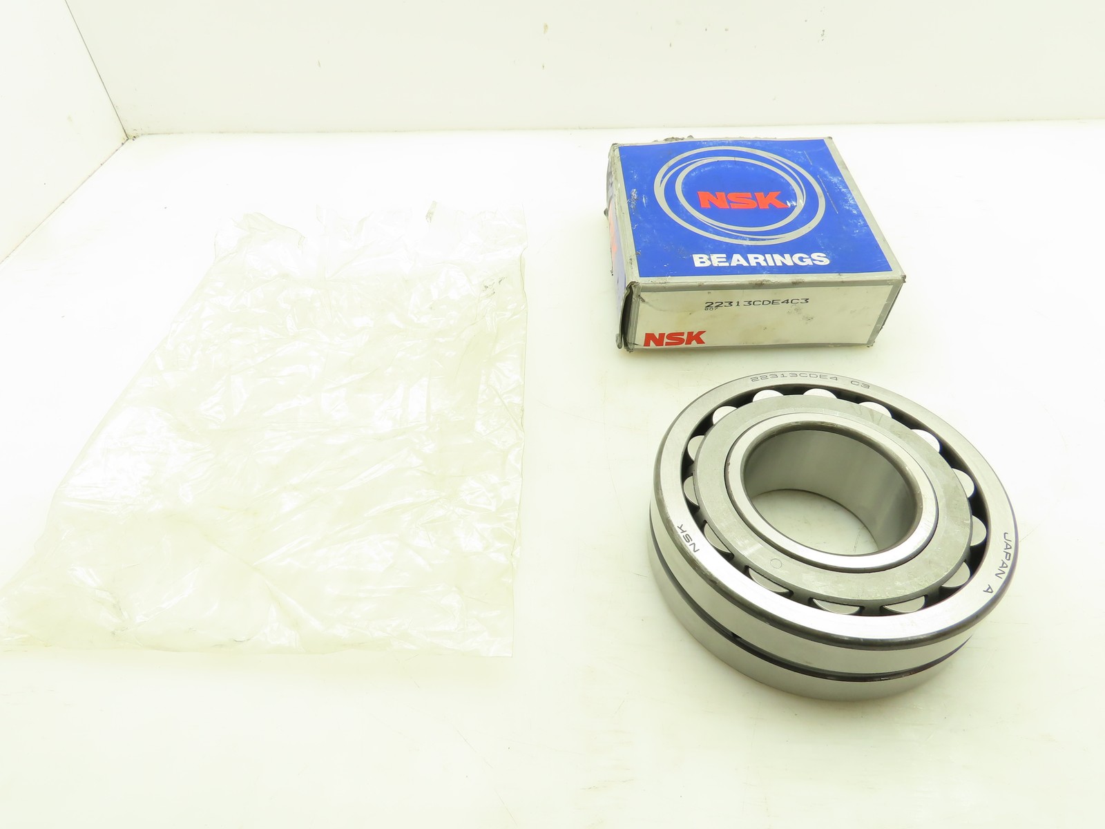 NSK Spherical Roller Bearing Bore Dia. 2.5591″ Outside Dia. (In.) 5.5118 140mm