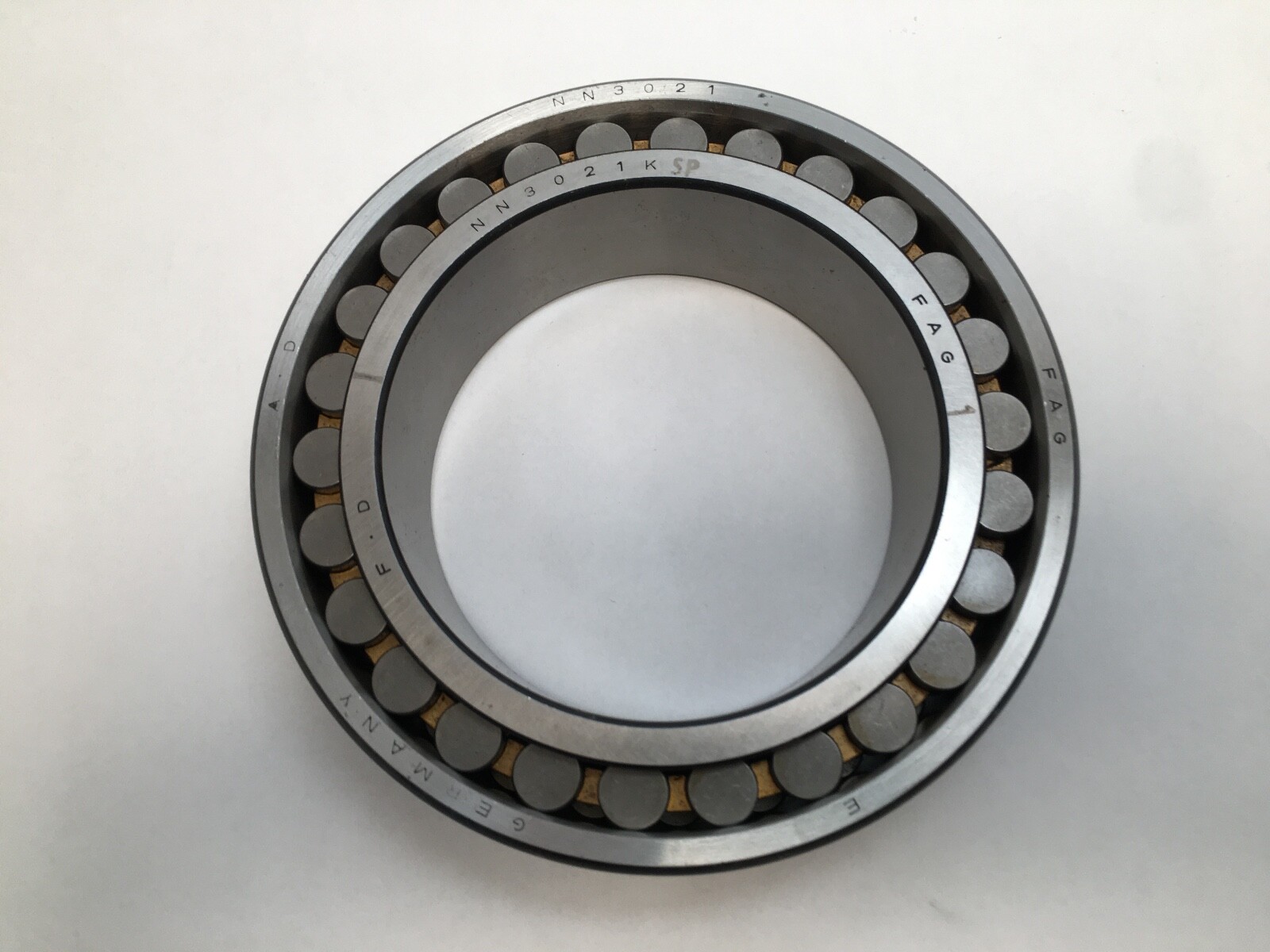 FAG NN3021KM.SP Bearing 105x160x41 mm NN3021 NN-3021-K-M-SP Germany