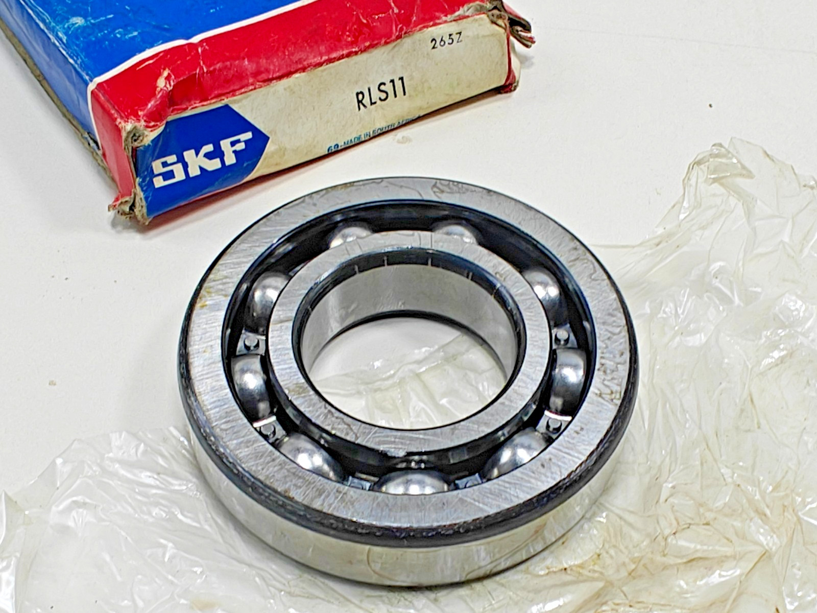 RLS 11 SKF Deep Groove Ball Bearing SKF RLS11 / LJ 1 3/8 / LS 12-1/2