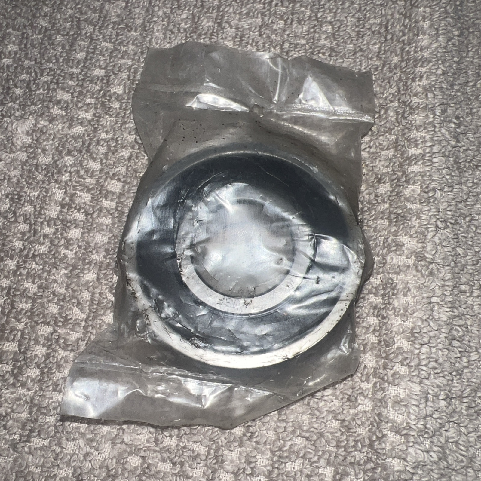 6305-2RS C3 SKF Brand Rubber Seal Ball Bearing 25x62x17 6305 2RS 6305RS
