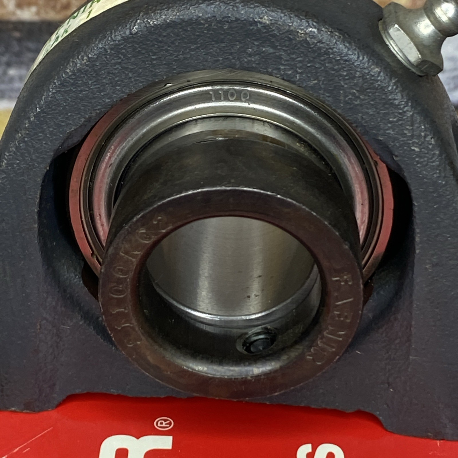 Fafnir RAK1 Cast Iron Pillow Block Bearing 1″ Bore 2 Bolt NIB NOS