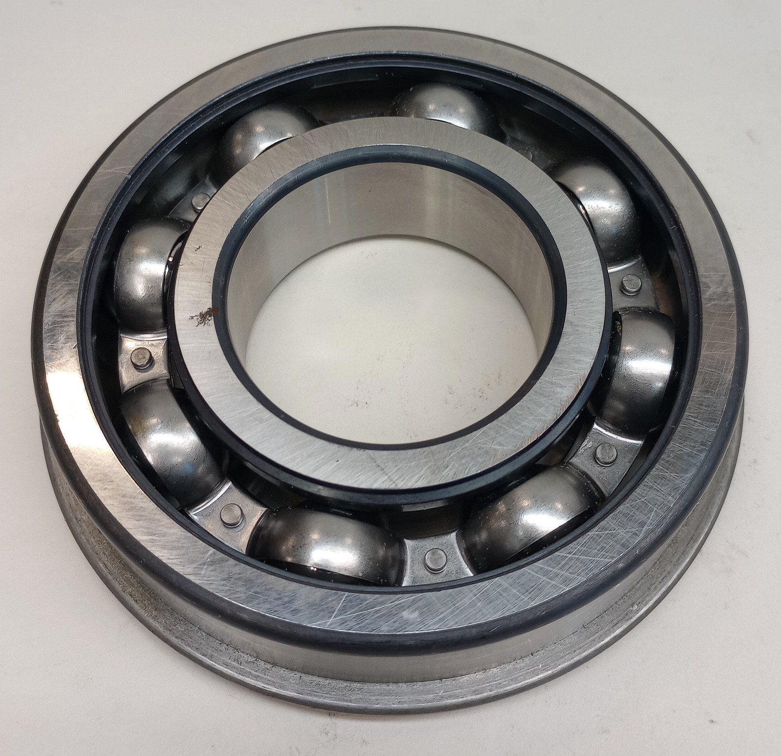 SNR 6311-NR-J30 Ball Bearing Deep Groove 55mm ID X 120mm OD X 29mm W 6311NRJ30