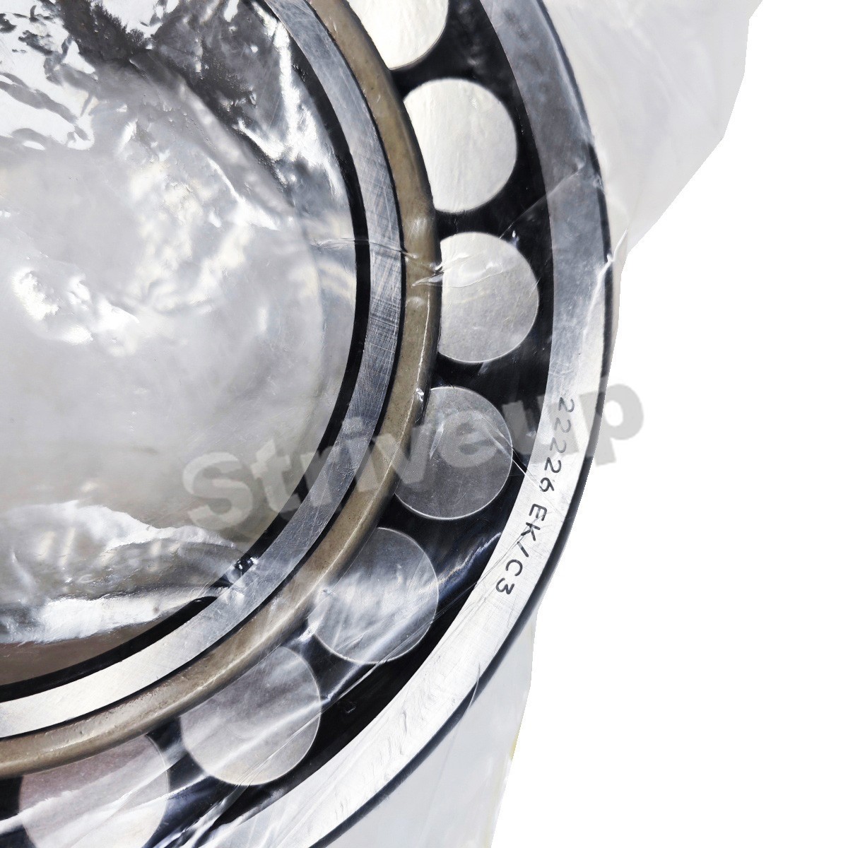 New Spherical Roller Bearing for SKF 22226 EK/C3 130x 230x 64mm