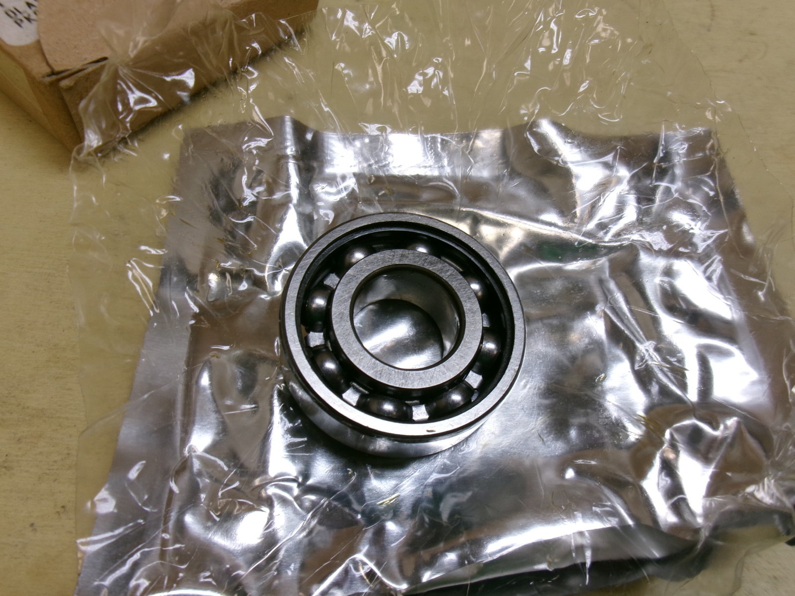 SKF 6202/C3 Bearing, lot of 5