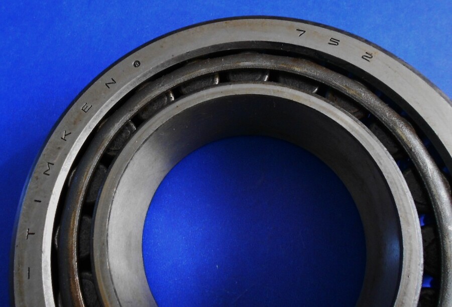 NOS #760 & #752 Timken TAPERED ROLLER BEARING SET Heavy Duty Truck Wheel Brgs.