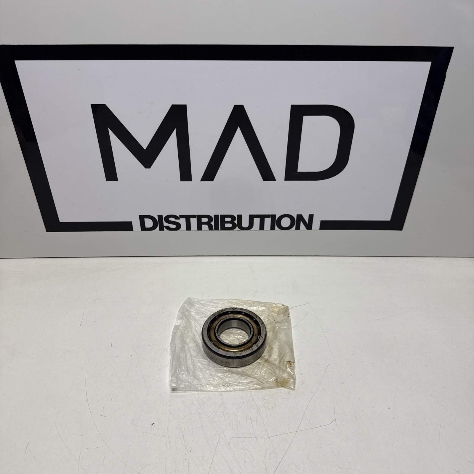 SKF Explorer – 7207 BECBY Angular Contact Ball Bearing / New No Box