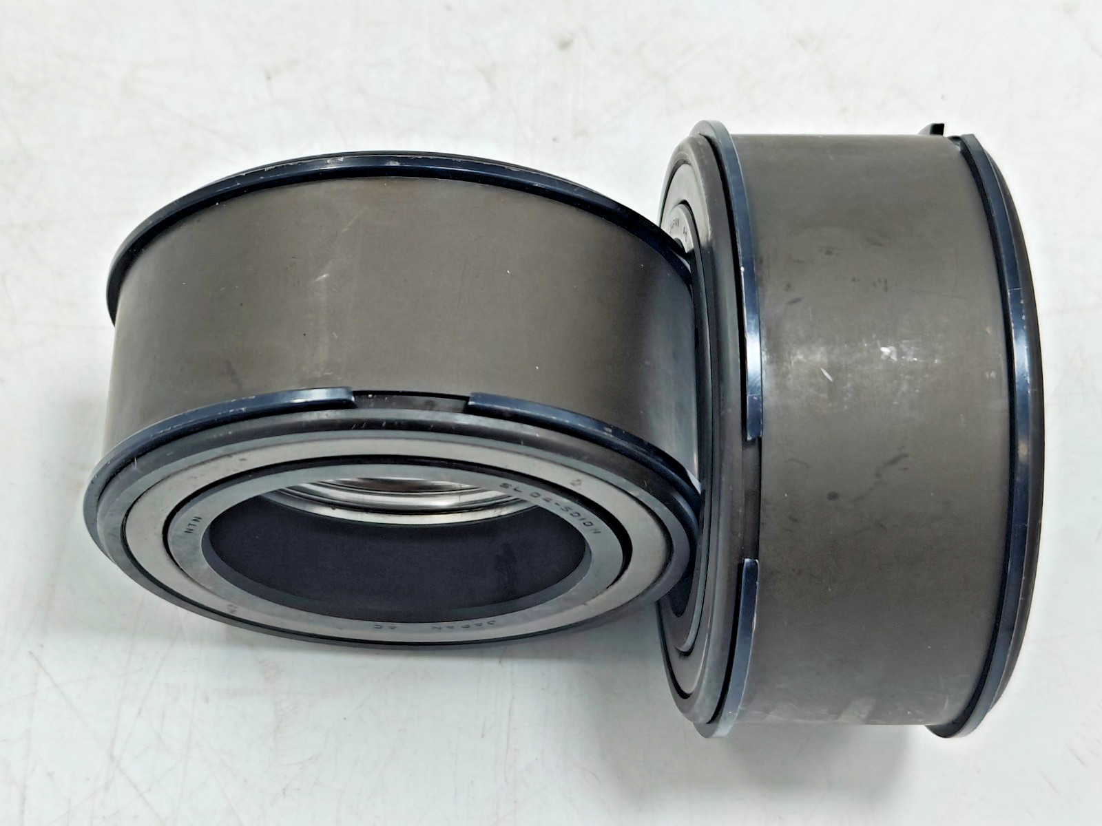 SL 04 5010 N NTN Double-Row Cylindrical Roller Bearing SL04 5010NR , NNF5010ADA