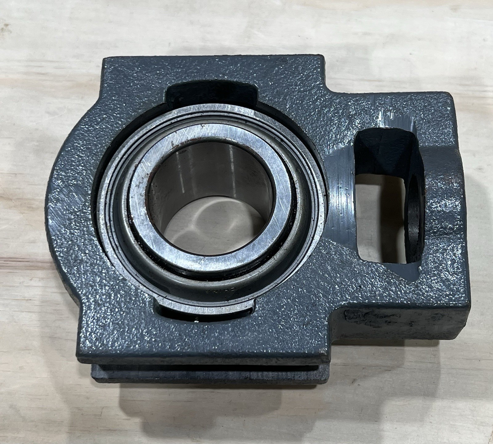 Genuine Peer SKF T-209 H-11/16 Bearing Housing UC209-27 NOS