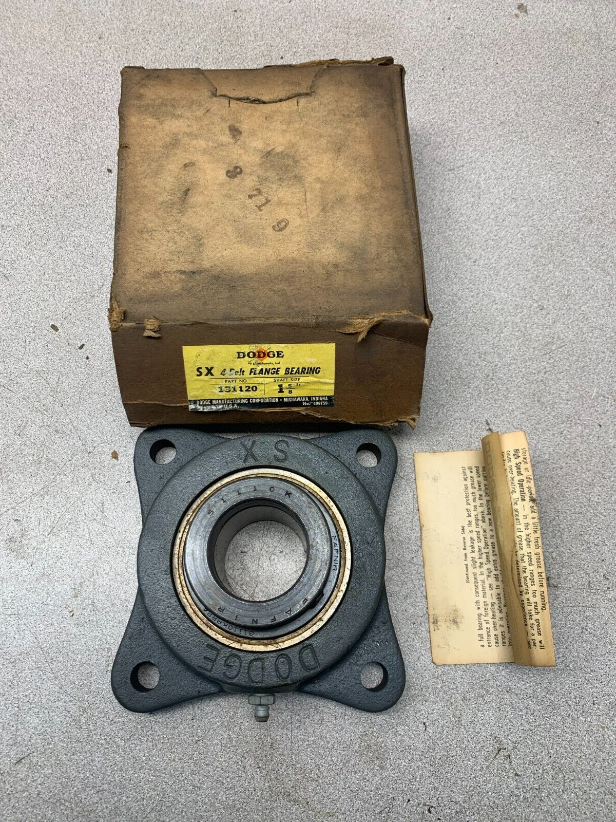 NEW IN BOX DODGE F4BSXR110 4-BOLT FLANGE BEARING 1-5/8″ BORE F4B-SXR-110 131120