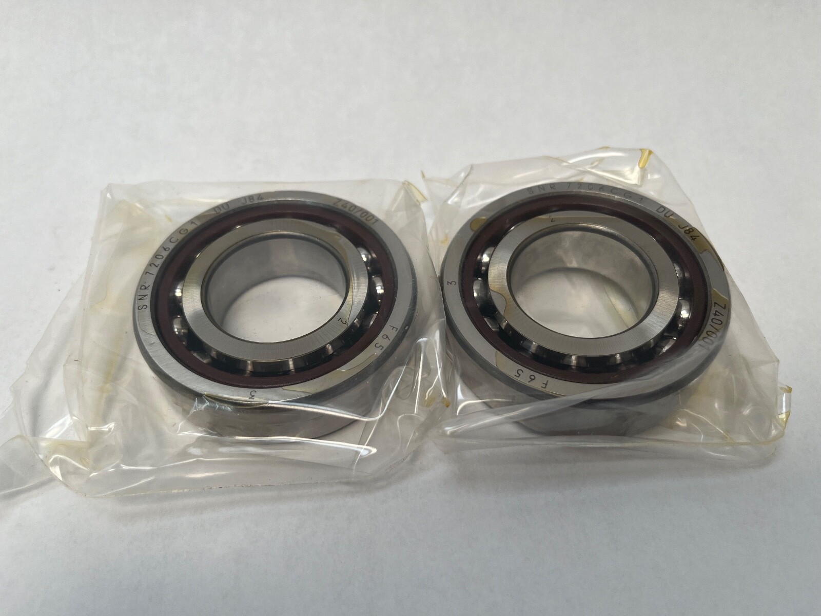SNR 7206CG1DUJ84 Bearing 30x62x16mm 7206C-T-DUM-P4 7206-C-G1-DU-J84 Germany 2Pcs