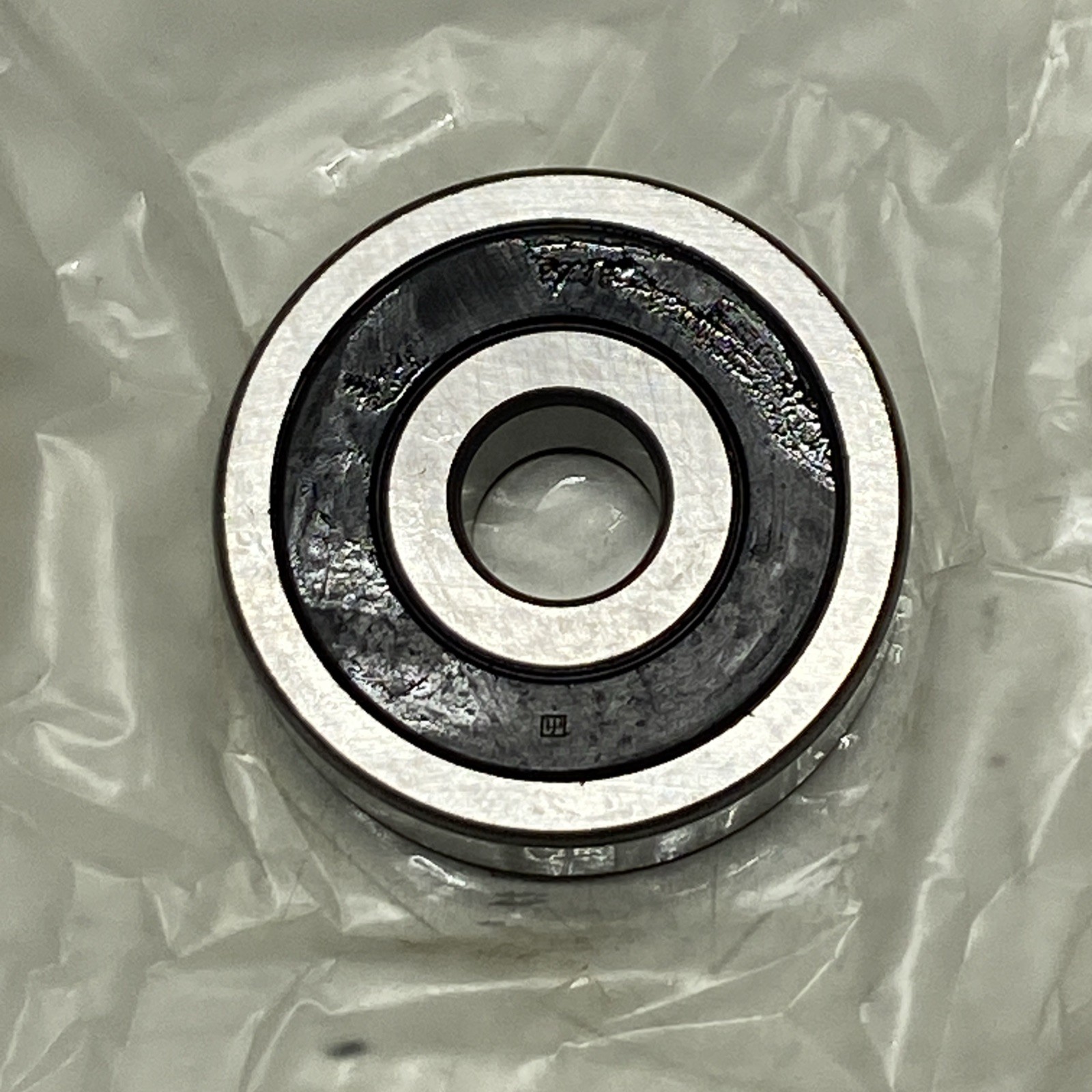 New SKF 6300 2RSJEM Deep Groove Ball Bearing, 10mm ID, 35mm OD, 11mm Width