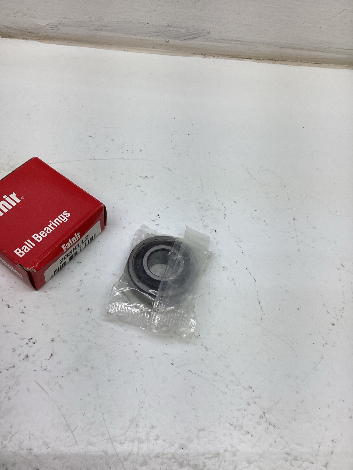 Fafnir Torrington 203KLL2 Single Row Ball Bearing NIB