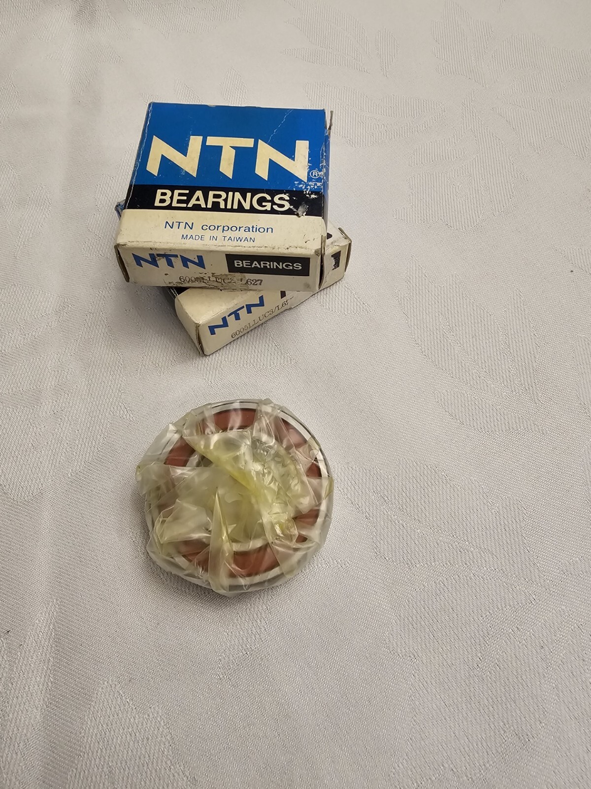 NTN 6005LLUC3/L627 Bearing (Lot of 2)