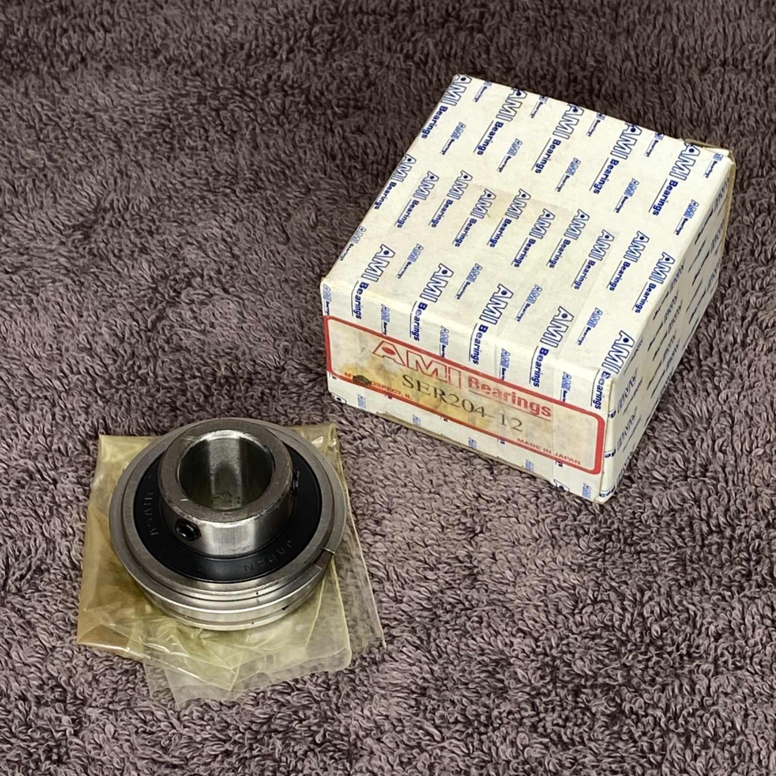 AMI SER204-12 Ball Insert Bearing 3/4″ ID Set Screw Locking
