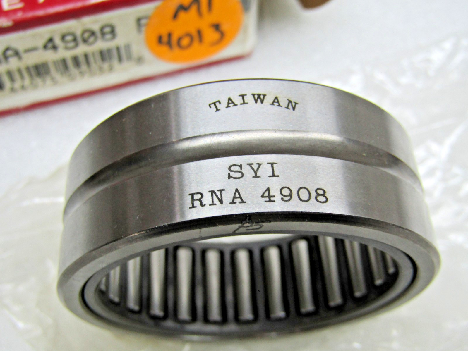 SYI Consolidated RNA-4908 P5 48mm X 62mm X 22mm Precision Needle Roller Bearing