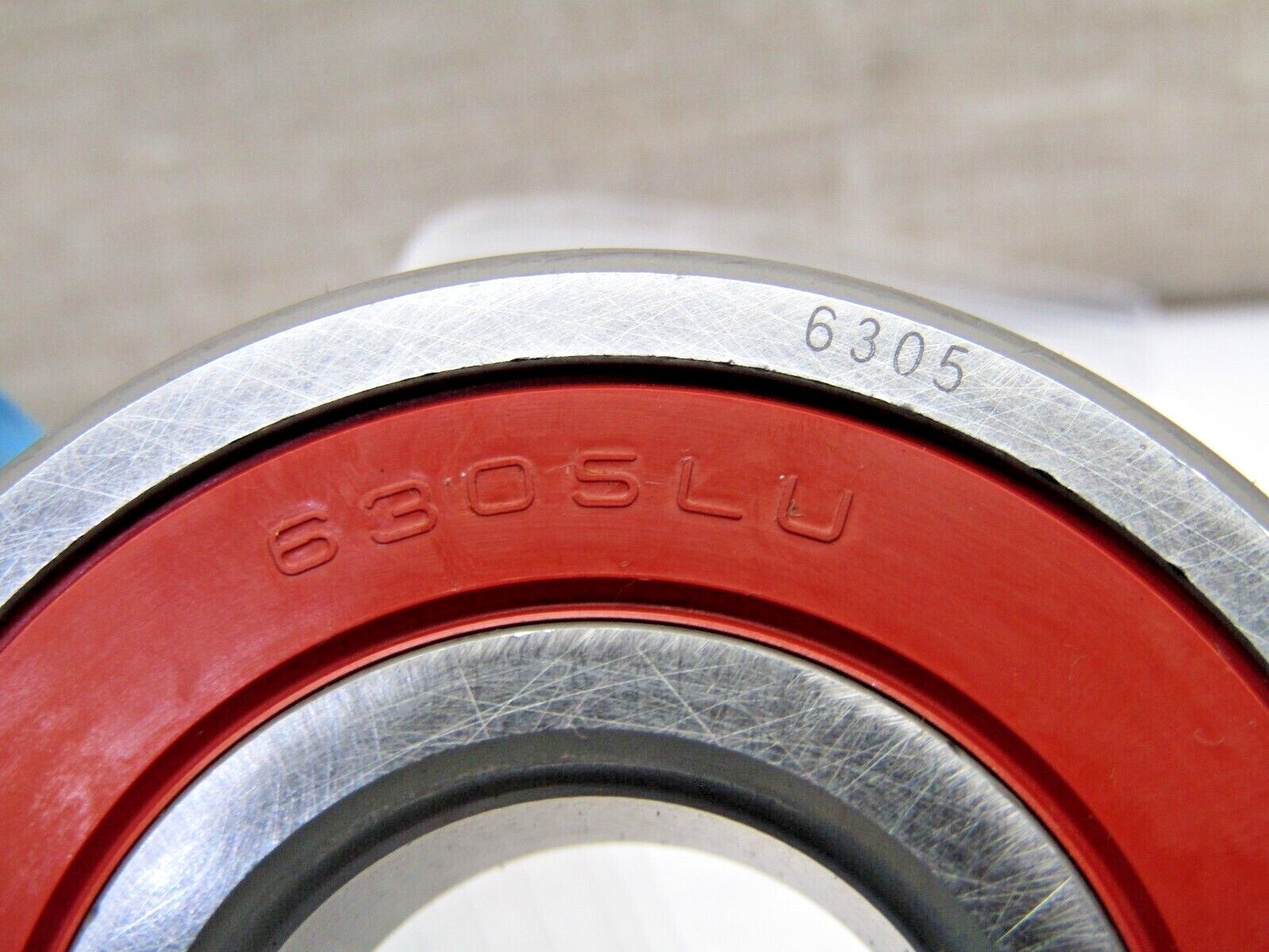 NTN Japan 6305LLU 25mm X 62mm X 17mm Sealed Bearing