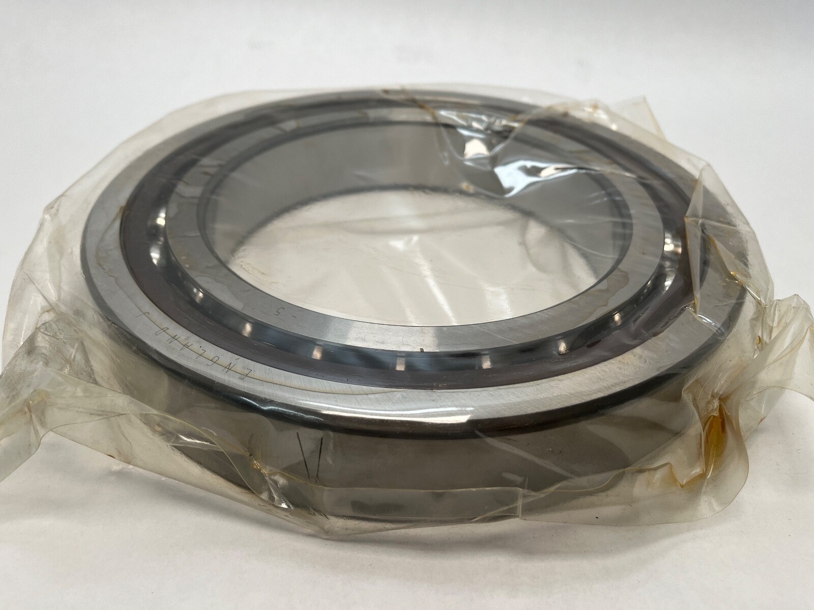 NSK 7034A5TRSULP4 Bearing 170x260x42 mm 7034A5 7034-A5-TR-SUL-P4 Japan