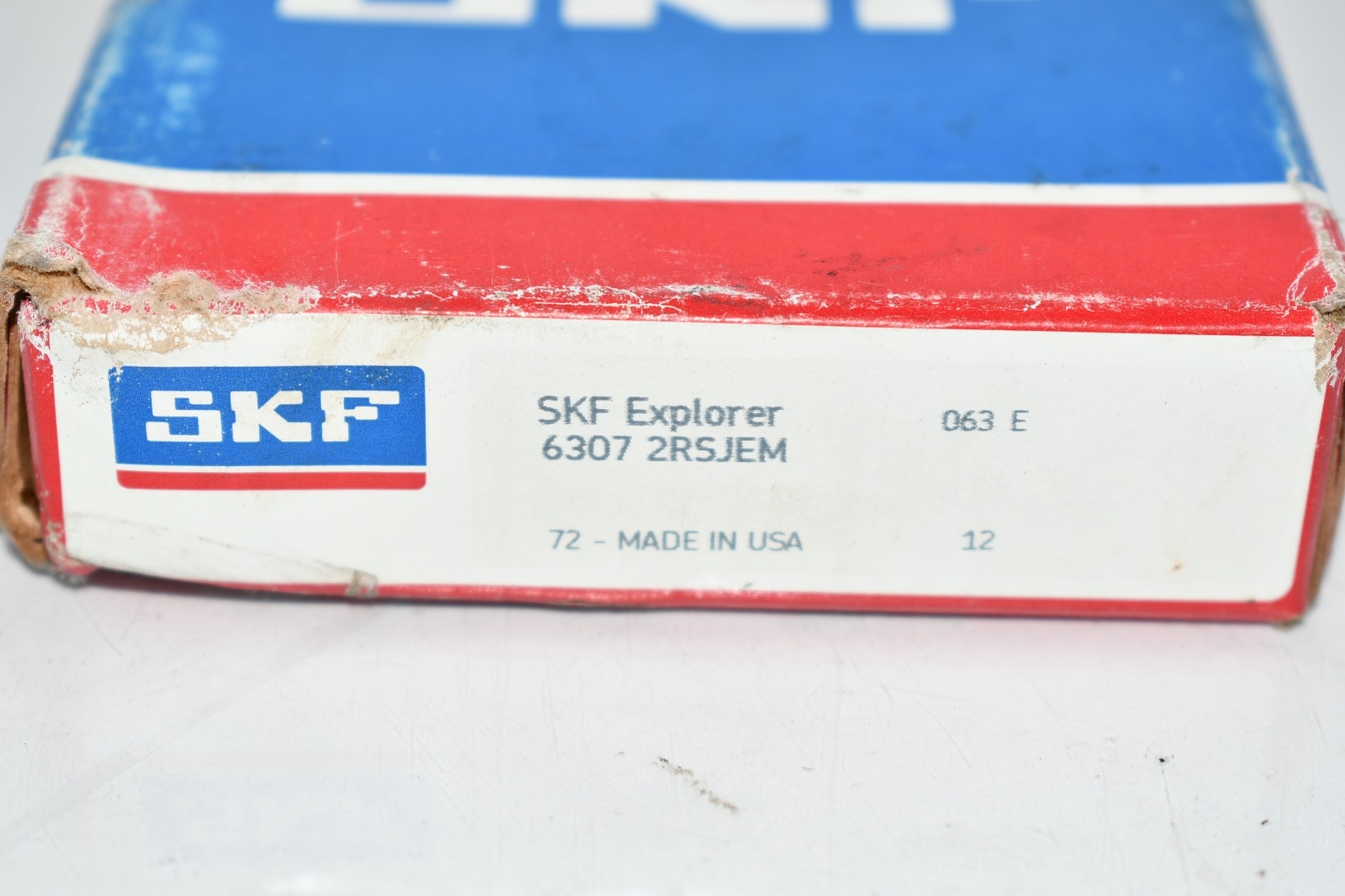 NEW SKF 6307 2RSJEM Radial/Deep Groove Ball Bearing – Round Bore, 35 mm ID, 80 m