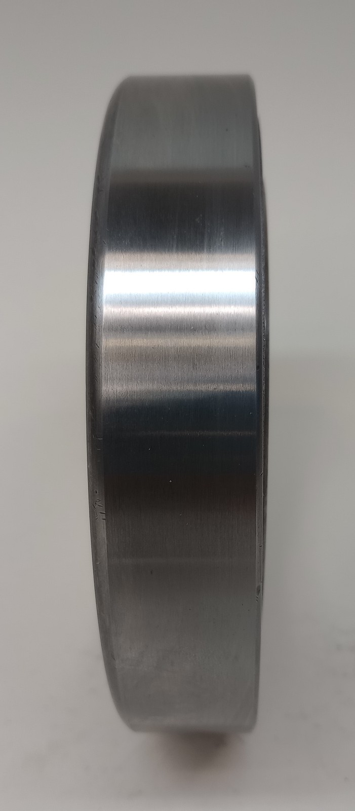 SKF 7215 B Angular Contact Ball Bearing 75mm ID X 130mm OD X 25mm W 7215B