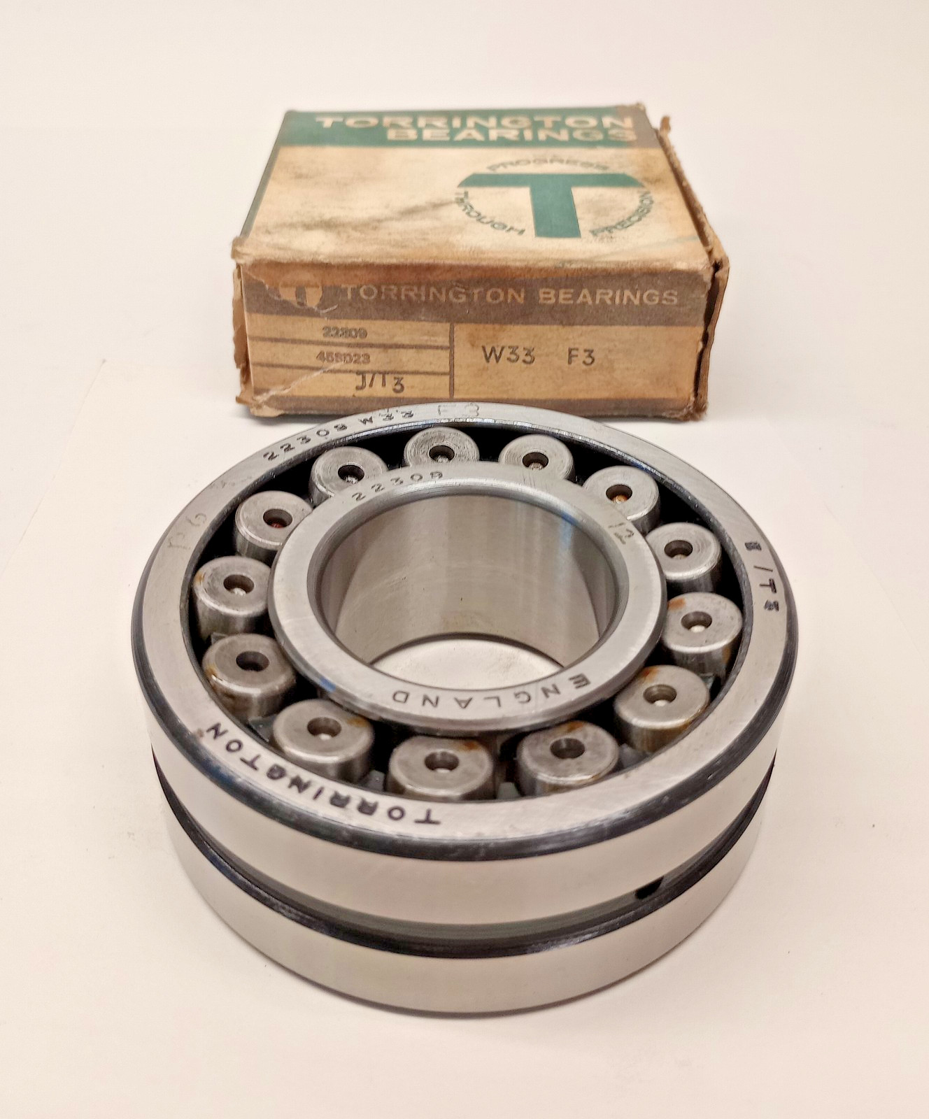 Torrington 22309W33F3 Spherical Bearing 45x100x36mm 22309W33 / 45SD23-W33-F3