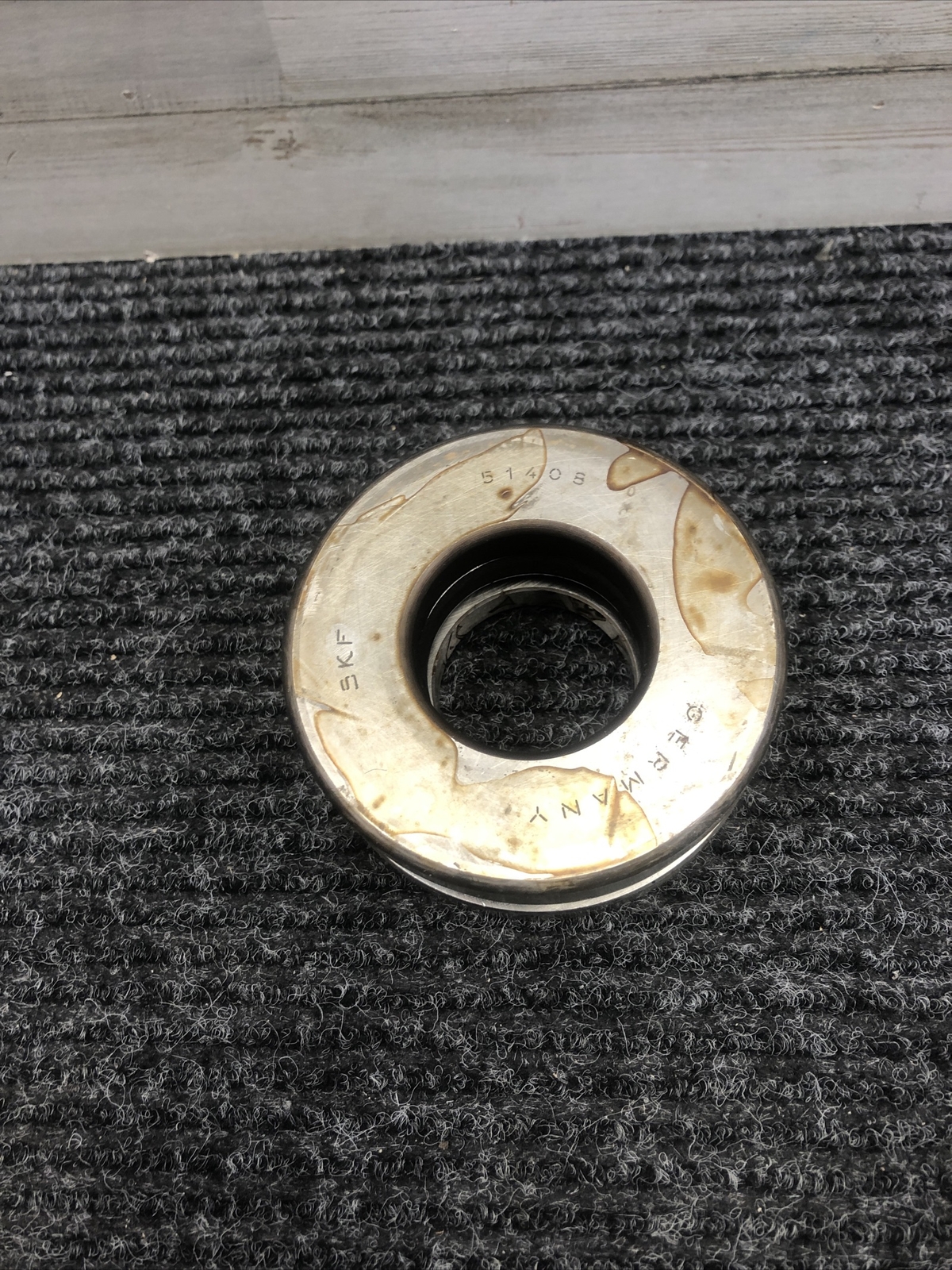 New Open Box SKF 51408 Single Row Ball Bearing 40mmx90mmx36mm
