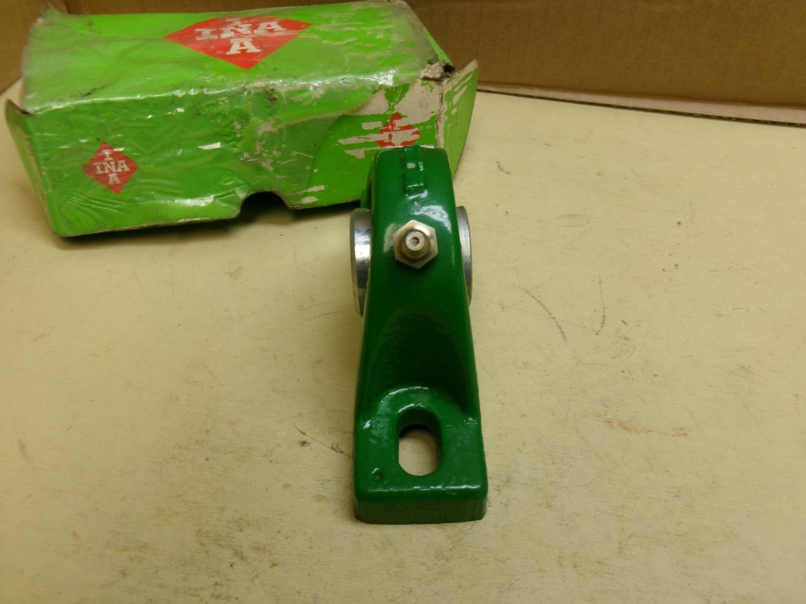INA RAK-1 Pillow Block Bearing