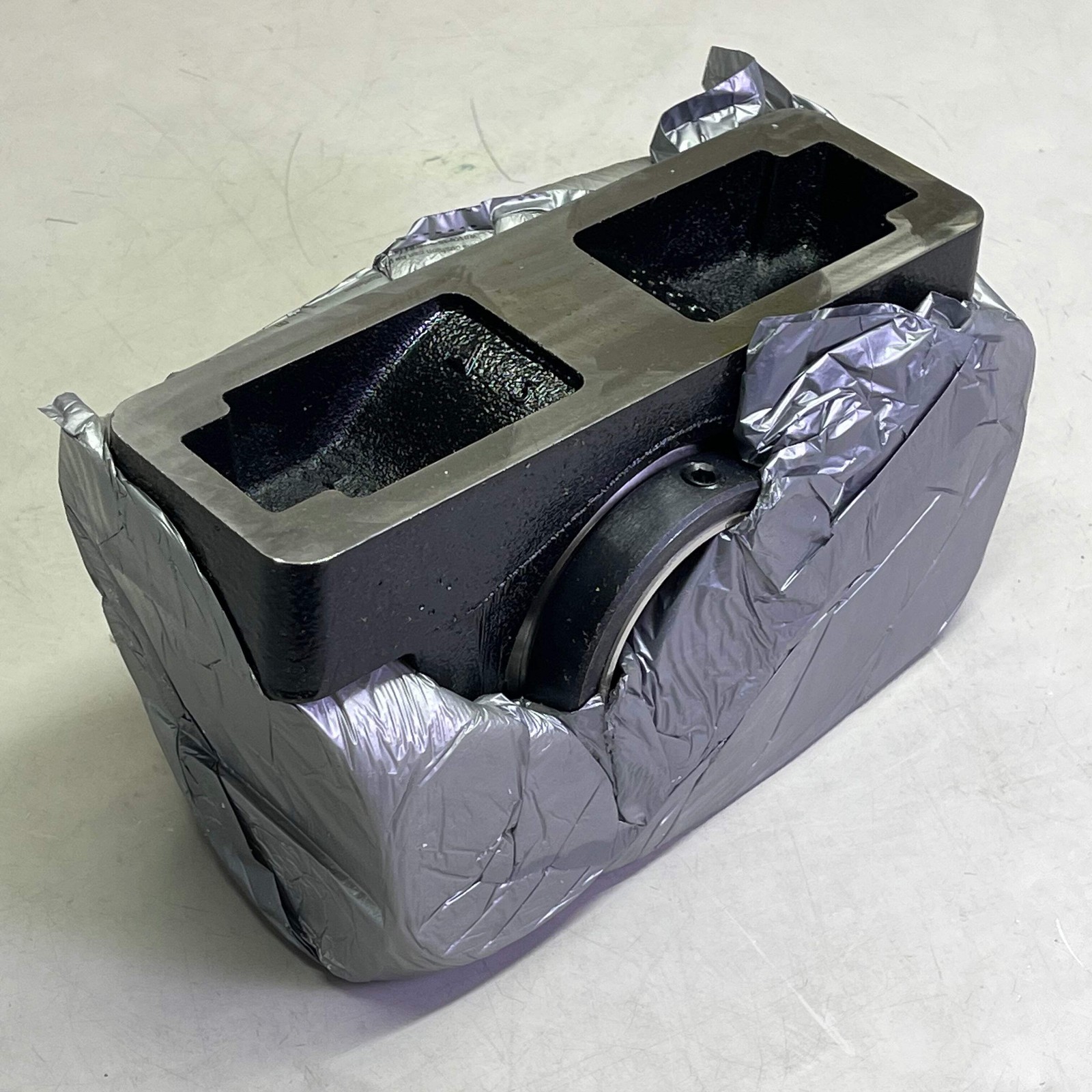 REXNORD Pillow Block Roller Bearing 3″ Bore Diameter Cast Iron ZA8300