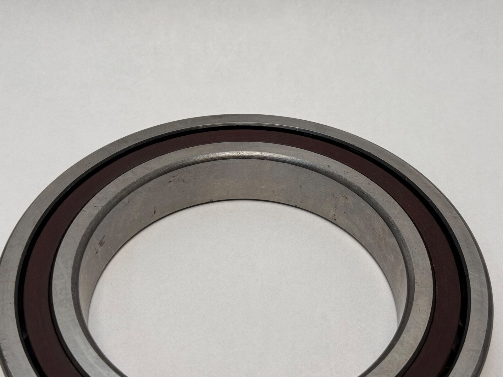 NDH Q0L24 Angular Bearing Q-0L24 7024-C 120x180x28 mm