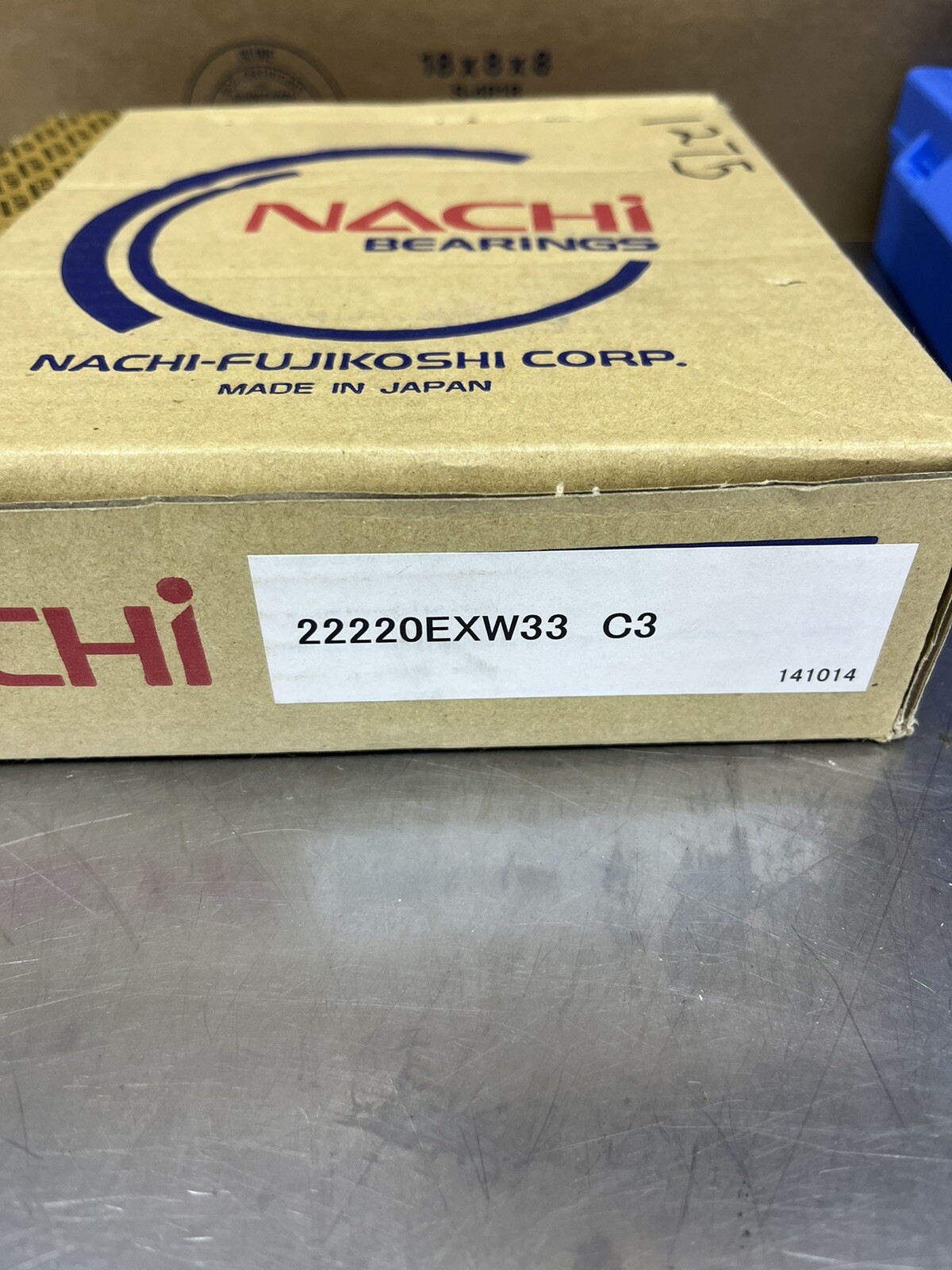 New Nachi 22220EXW33 C3 Spherical Bearing 180MM OD 100MM Bore 46MM Width Japan