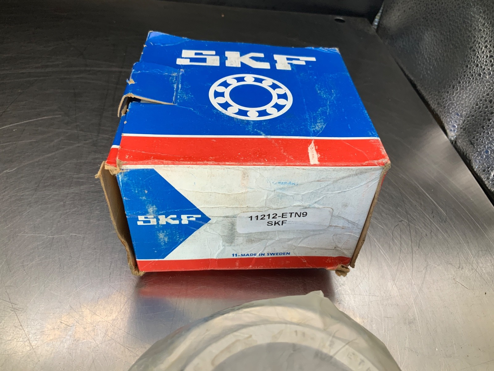 SKF 11212-ETN9 Self-Aligning Ball Bearing 60mm Bore, 110mm OD