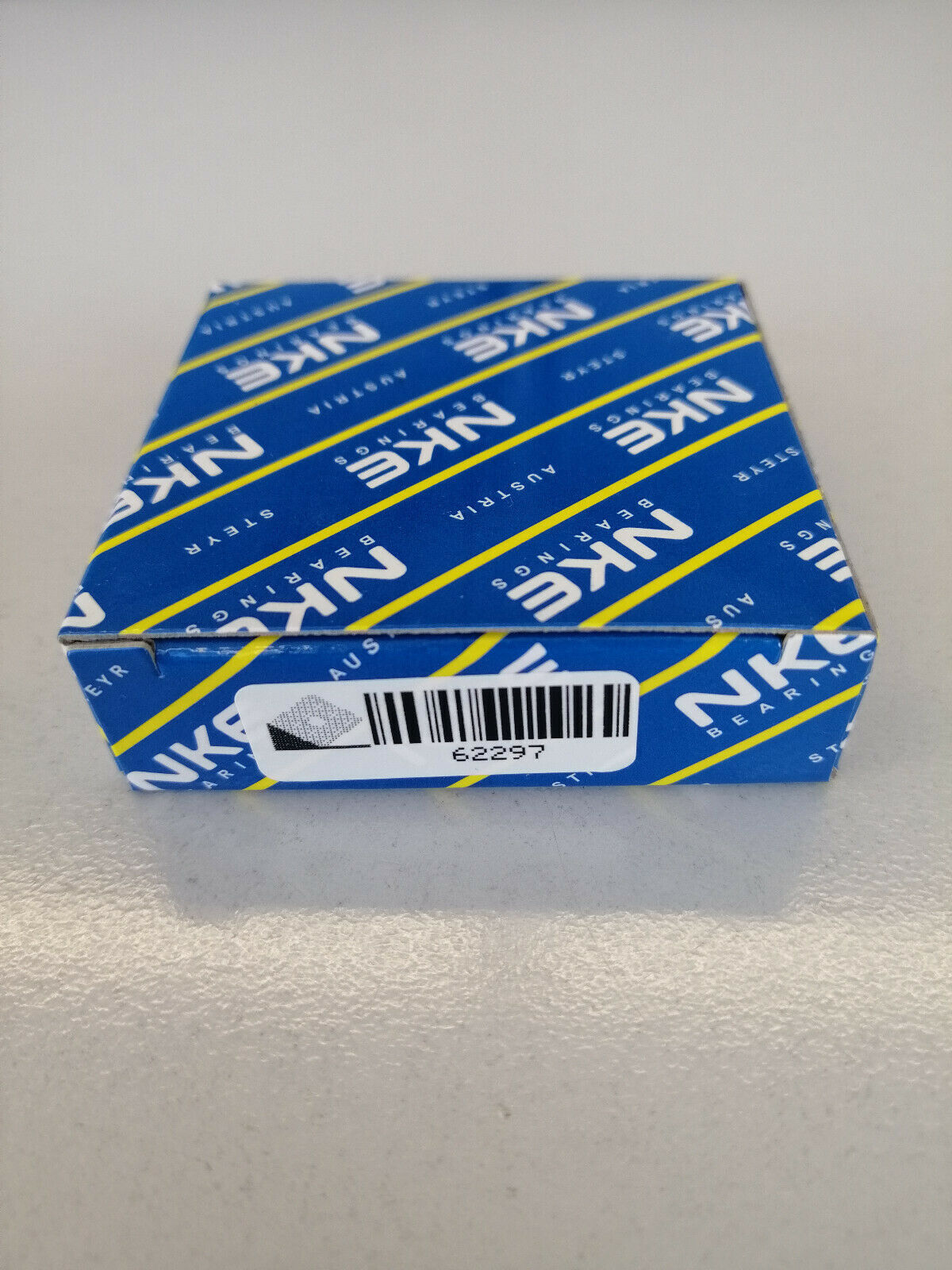 NKE Deep Groove Ball Bearing 6204-2Z-C3 Batch No.9B4968 20x47x14mm #62297