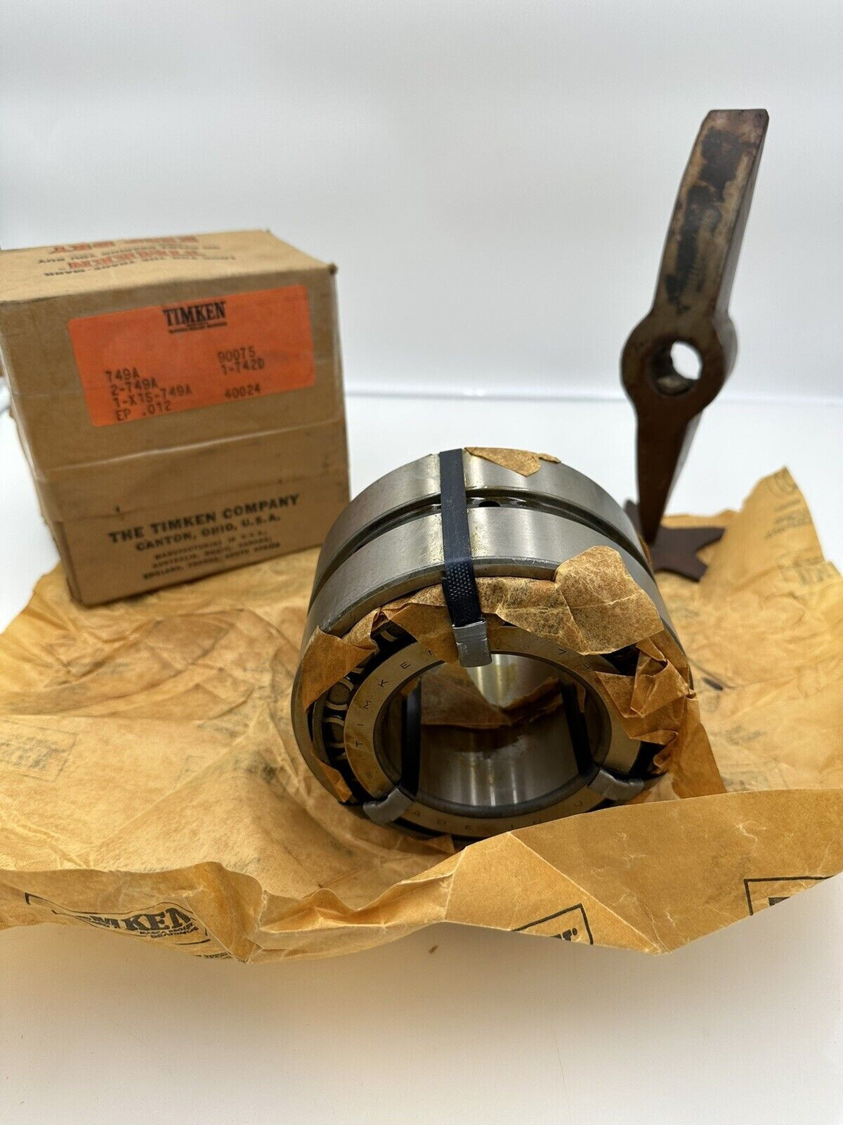 TIMKEN 749A-90075 Taper Roller Bearing 2-Cone 742D Double Cup (1) X1S-749A Set