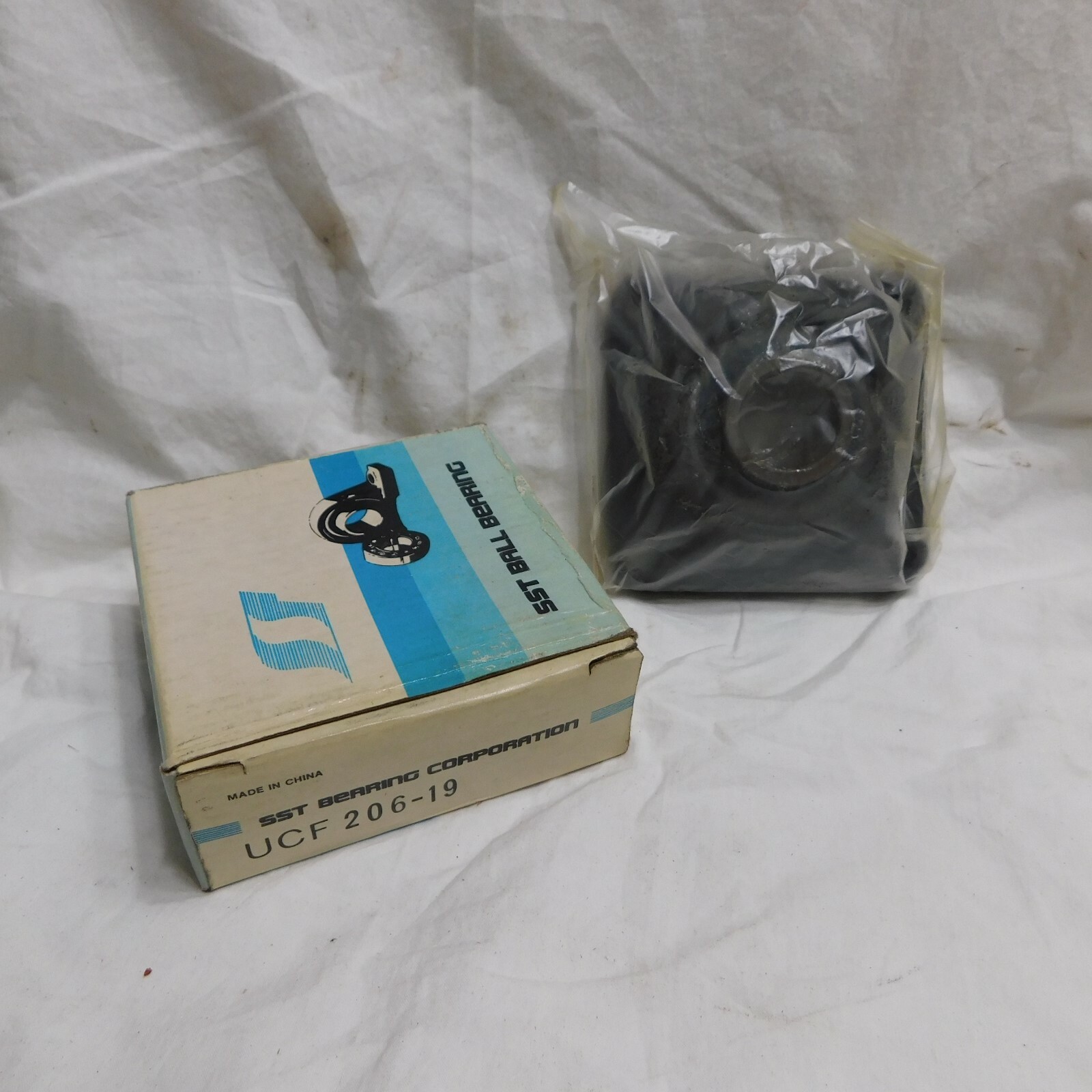 SST Flange Ball Bearing UCF206-19