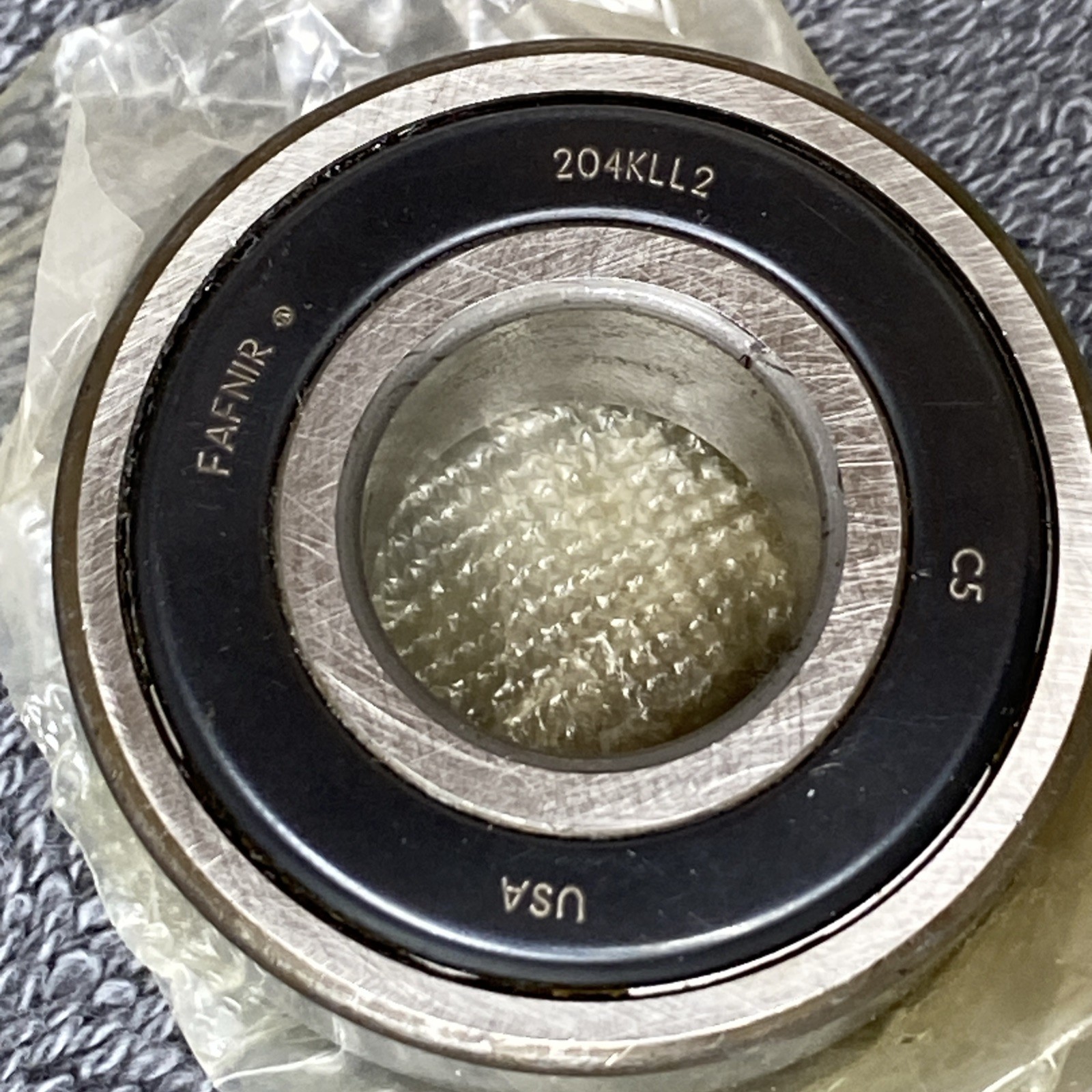 Fafnir 204KLL2 Sealed Deep Groove Ball Bearing NOS New In Box
