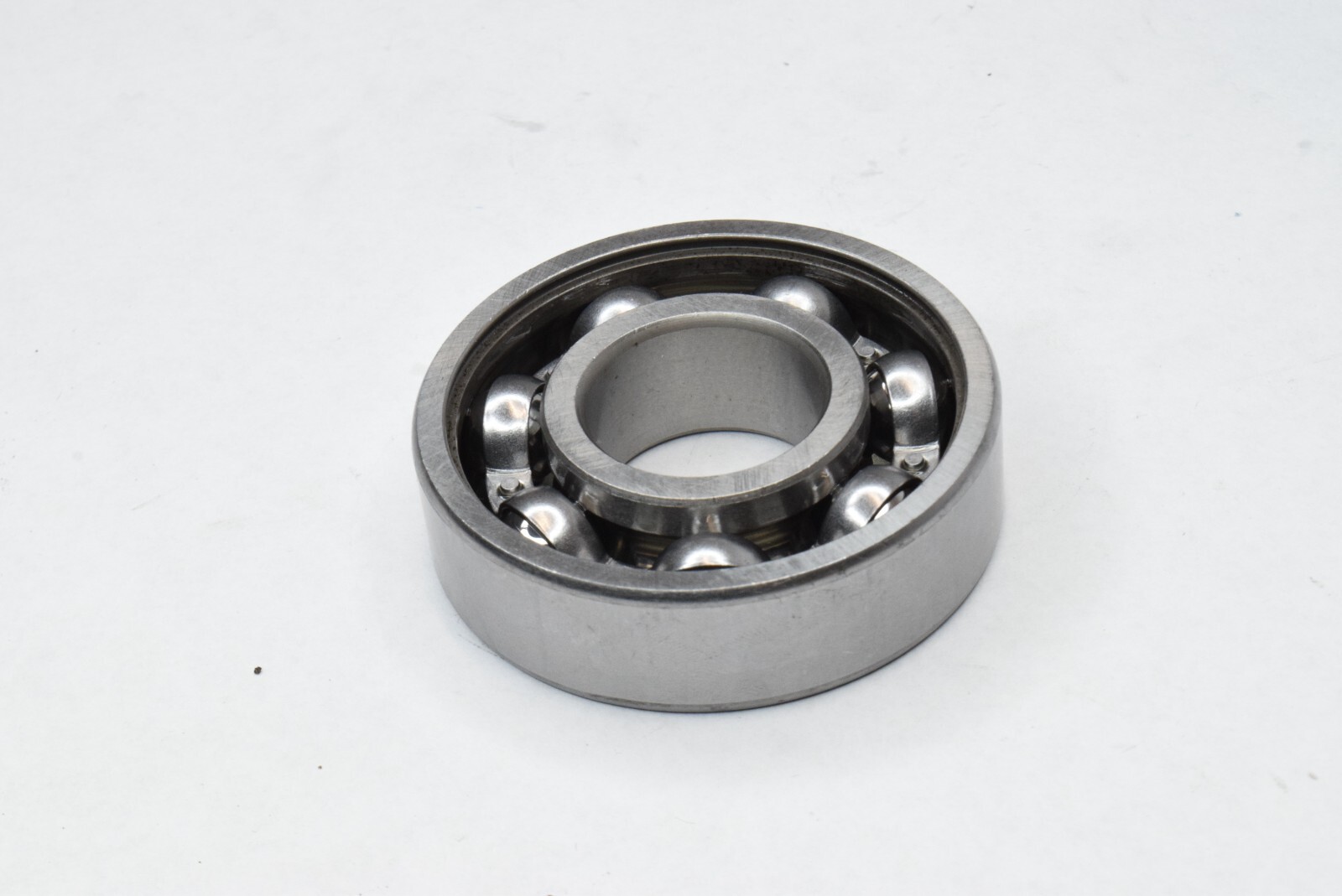 Radial Ball Bearing 6305-Z Open 25 mm Bore 62 mm OD 17 mm Alloy Steel Ring