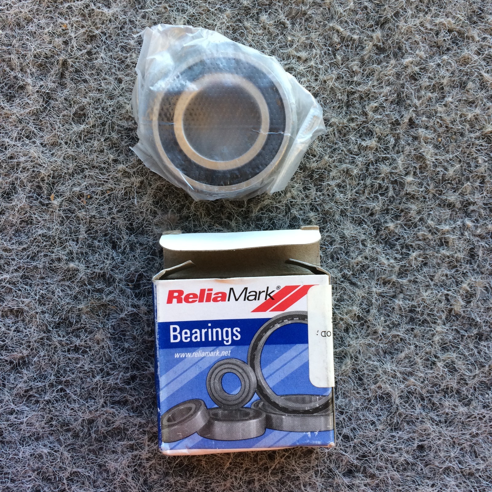 Lot of 2 Relia Mark SS6005-2RS Stainless Steel Ball Bearing 25x47x12