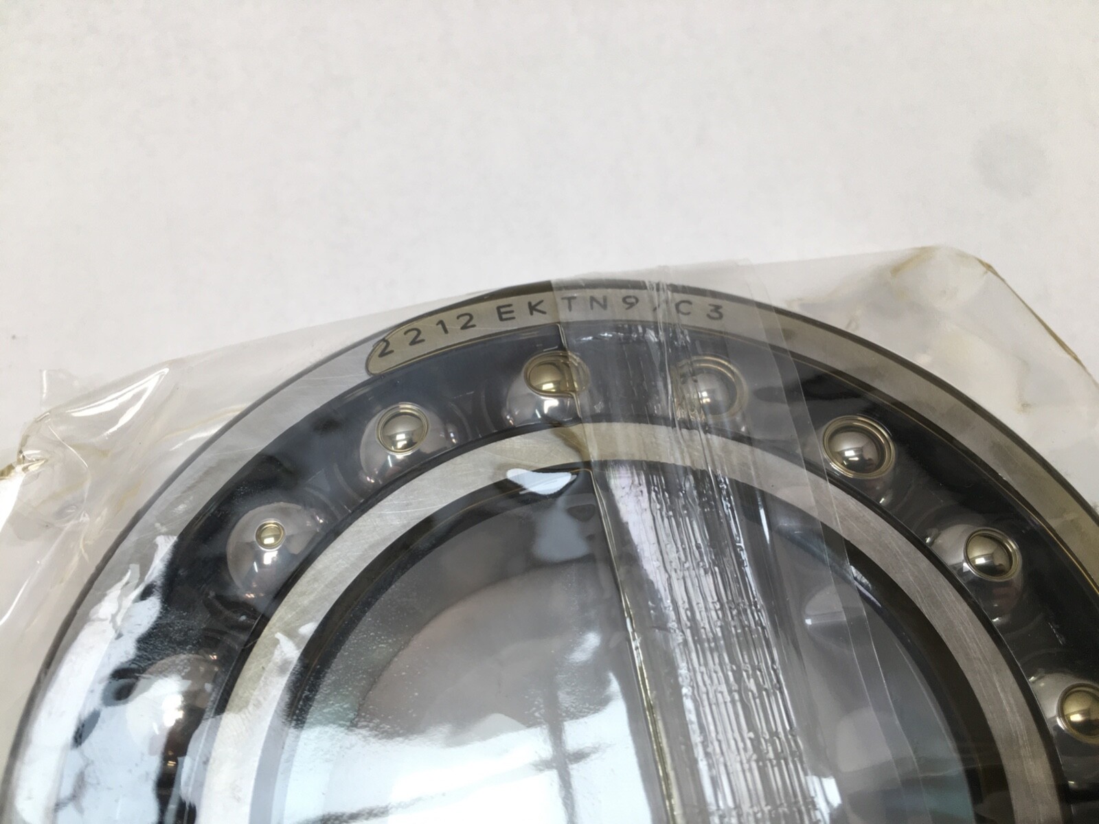 SKF 2212-EKTN9/C3 Self Aligning Bearing 60x110x28 mm 2212 E K TN9 C3 2212E