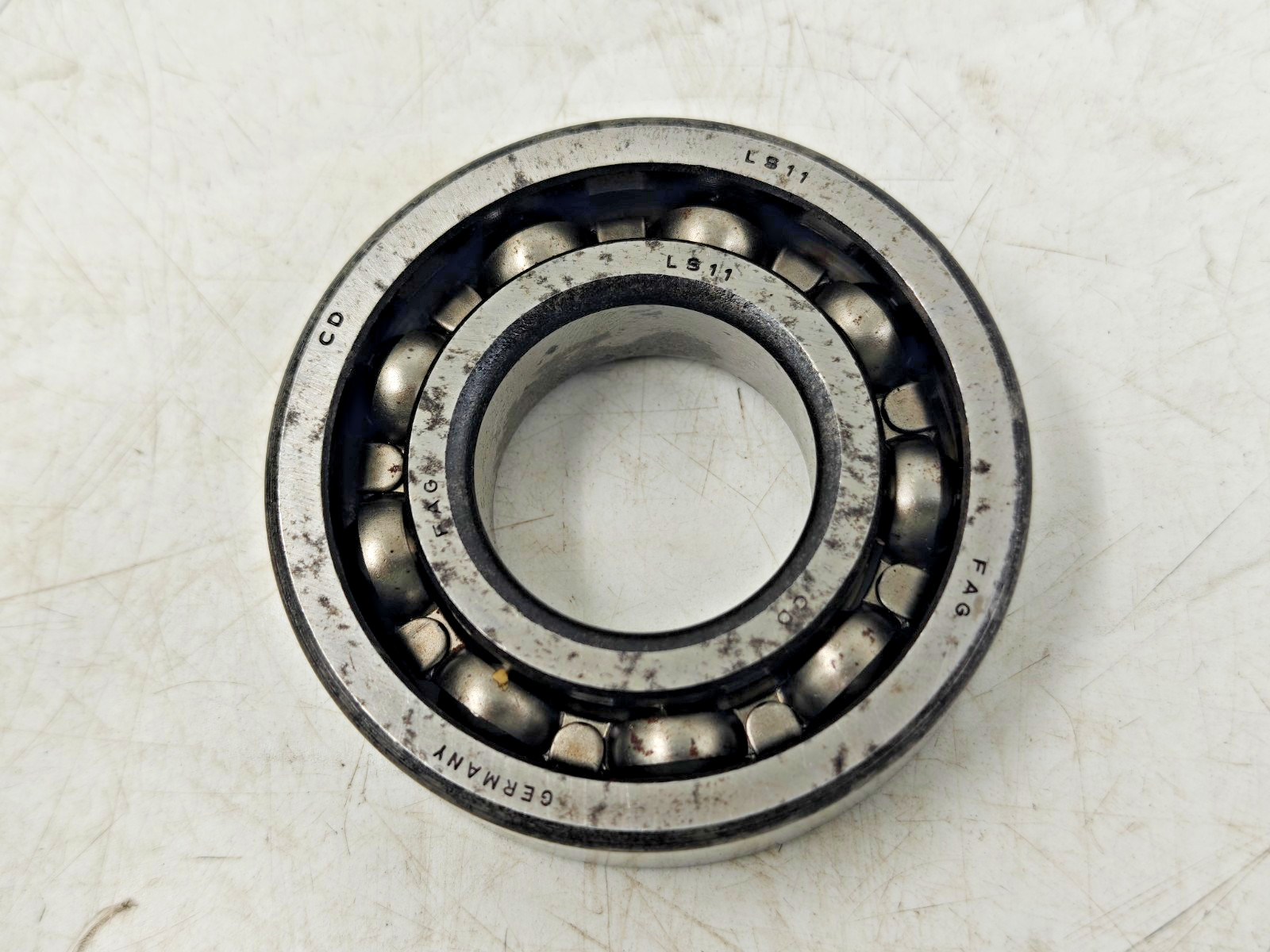 LS 11 FAG Deep Groove Ball Bearing FAG LS11 / RLS9 / LJ 1-1/8 x 2-1/2 x 5/8 in
