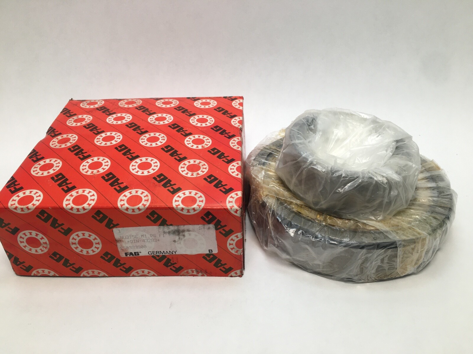 FAG NU315E.M1.P6.F1 Bearing 75x160x37 mm NU 315 E M1 P6 P63 F1 ABEC5 Germany