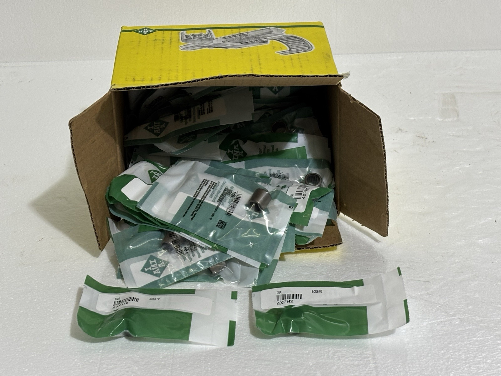 Lot Of 89 INA SCE810 Needle Roller Bearing 1/2″ Bore, 11/16″ OD, 5/8″ W 4XFH2