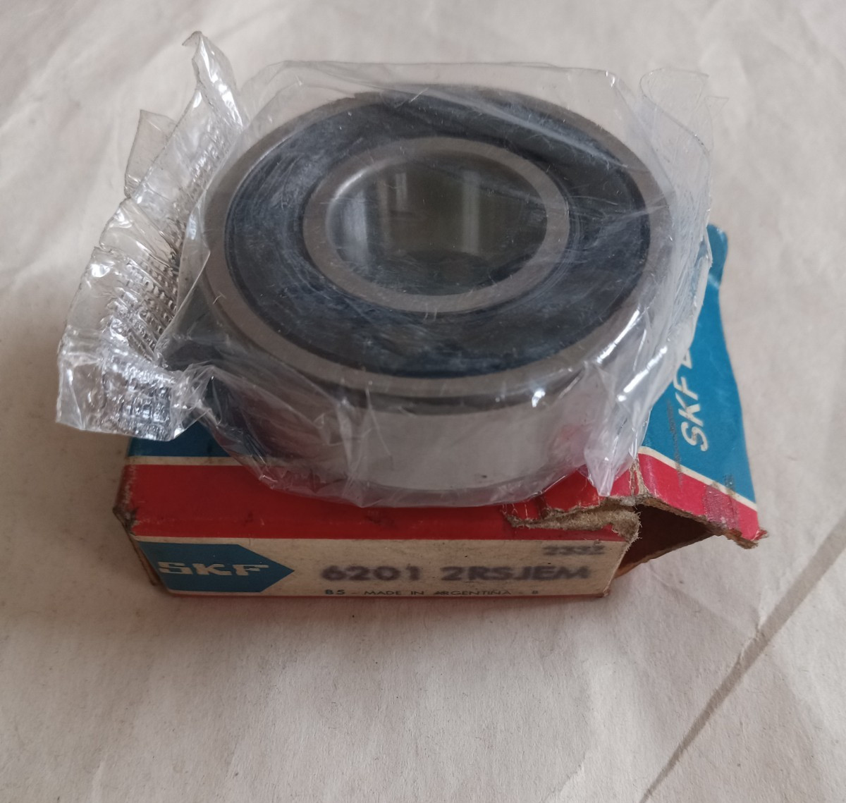 SKF 6201 2RSJEM Radial Deep Groove Ball Bearing