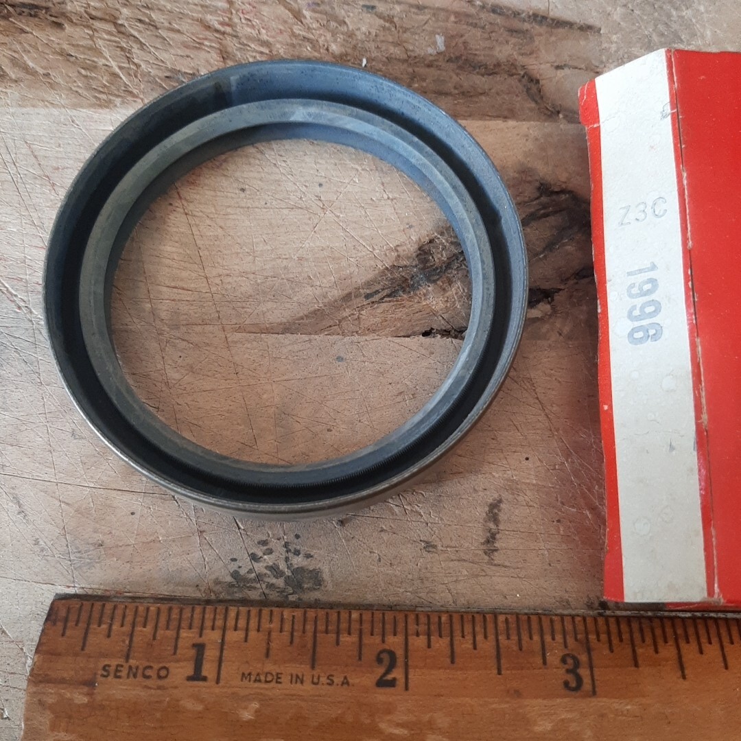 Wheel Seal National Oil Seals 1996 z3c MADE IN USA pto shaft