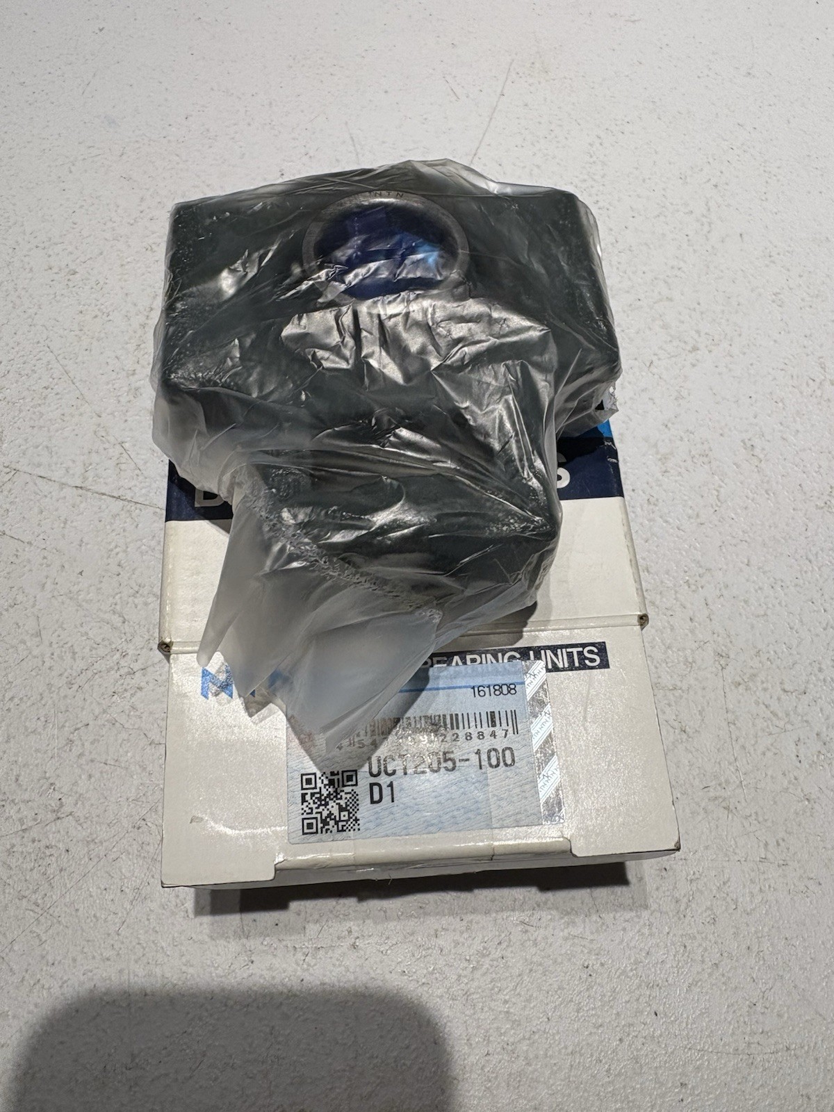 NEW NTN UCT205-100D1 TAKE-UP BEARING 1” BORE UCT205-100 UC205-100