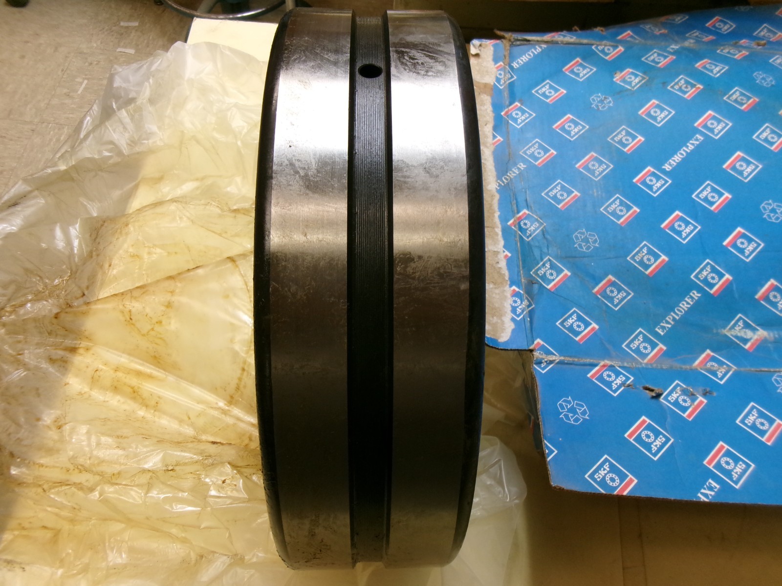 SKF Explorer 22234CCK/W33 Spherical Roller Bearing