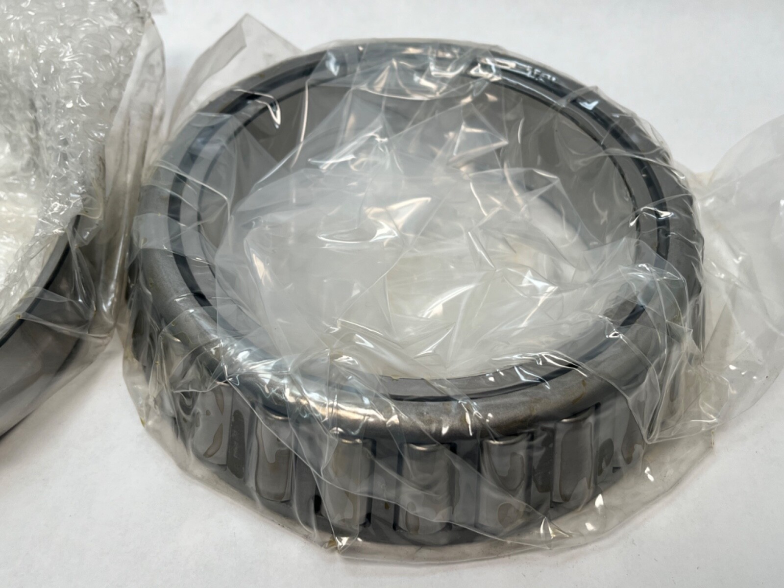 NSK HR32028XJP5 Taper Bearing Cone&Cup 140mm ID 210mm OD HR-32028-XJ-P5 Japan