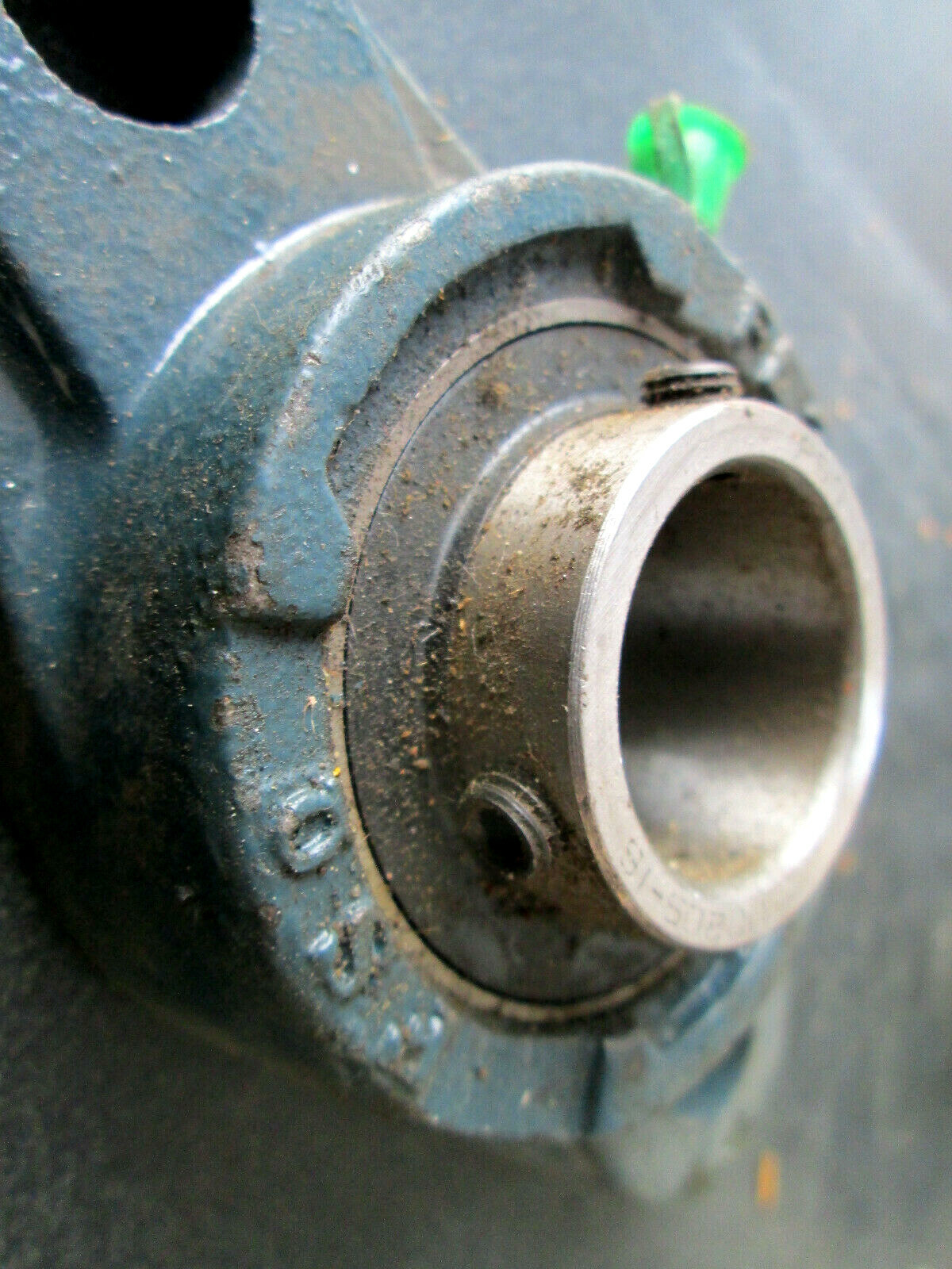 URSA UCFL205-100 Pillow Block Bearing 1″ / 25mm Shaft – 2 pack